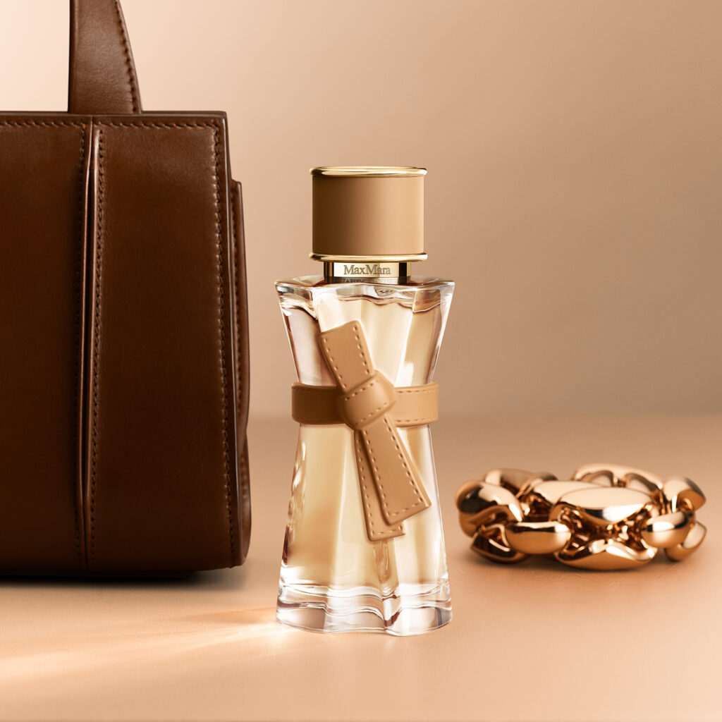 Max Mara habille la peau : la maison signe son premier parfum 111 EDP fashion Items sRGB 2000x2000 300DPI