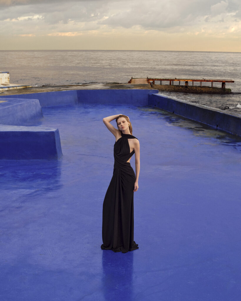 Chez Elie Saab, Beyrouth reste la grammaire secrète du prêt-à-porter 65 ELIE SAAB PRE FALL26 Look 64 bis
