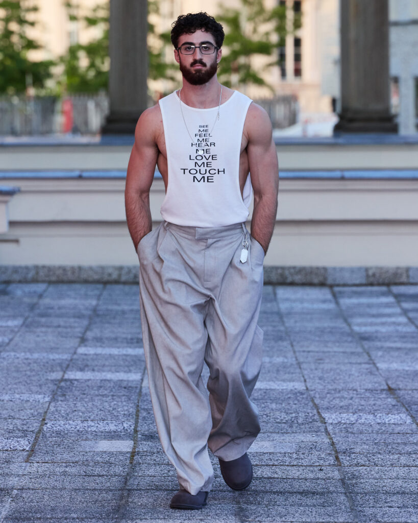 GmbH ressuscite l'histoire effacée de la mode berlinoise 55 GmbH SS27 Runway116 by FinneganKoichiGodenschweger for BFW 4x5