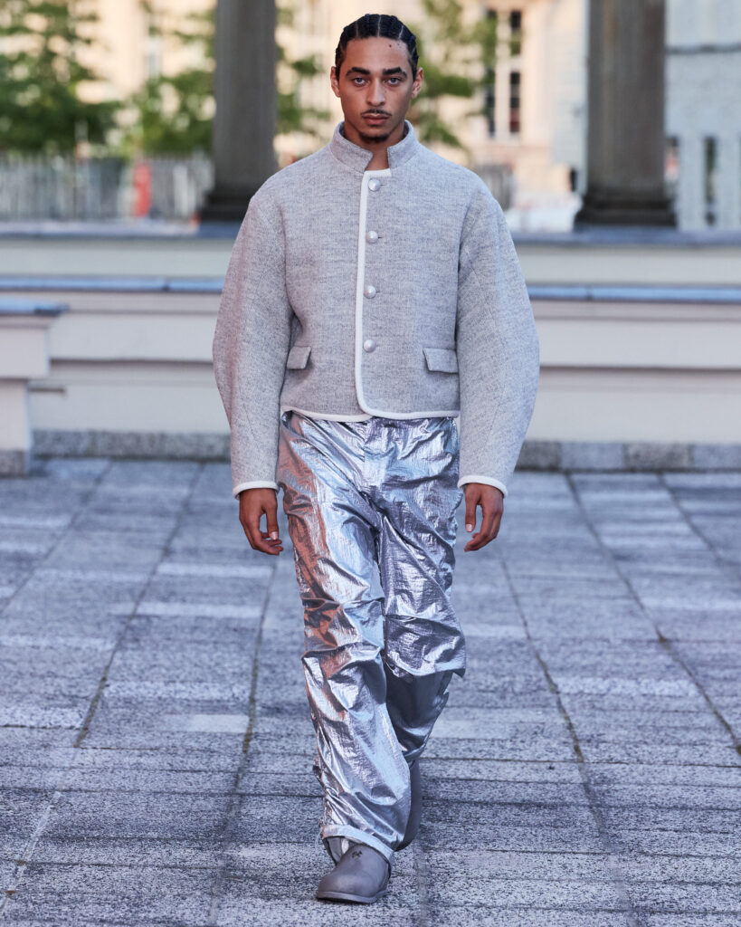 GmbH ressuscite l'histoire effacée de la mode berlinoise 61 GmbH SS27 Runway138 by FinneganKoichiGodenschweger for BFW 4x5