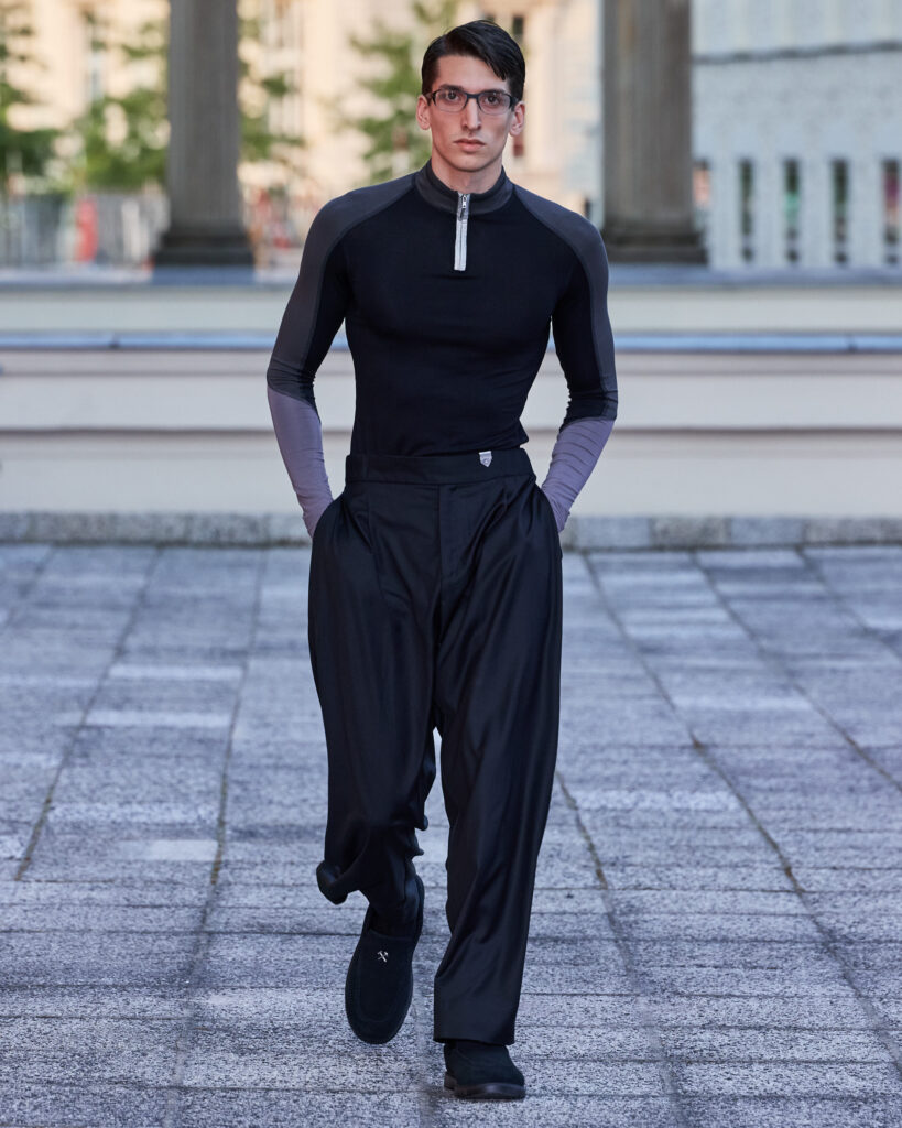 GmbH ressuscite l'histoire effacée de la mode berlinoise 35 GmbH SS27 Runway44 by FinneganKoichiGodenschweger for BFW 4x5 1