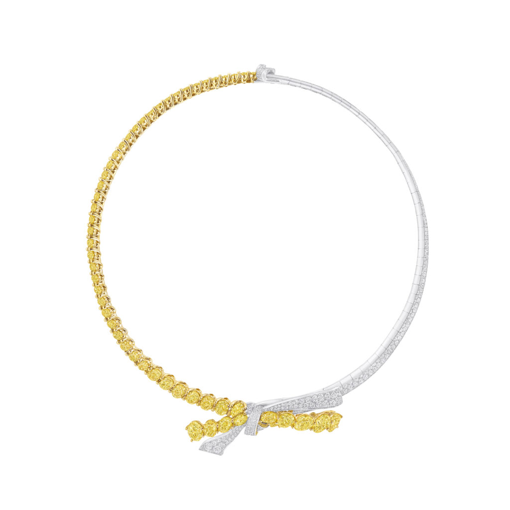 Le diamant jaune comme architecture 46 Graff Tildas Bow High Jewellery Fancy Intense Yellow and White Diamond Necklace in Yellow and White Gold 44 cts GN13276