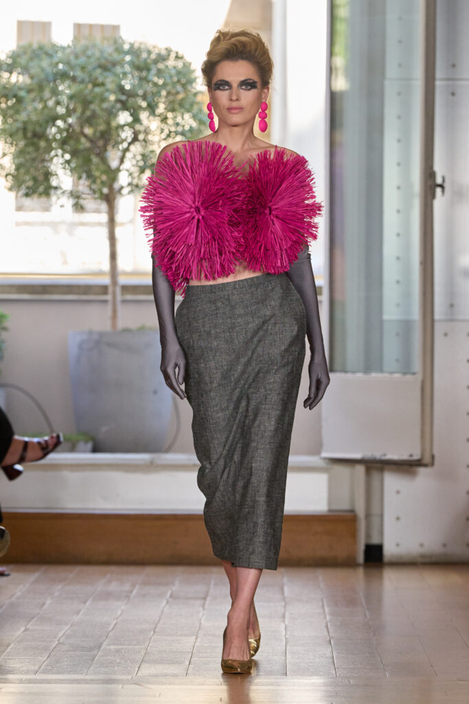 Imane Ayissi, Ozouandam Ollat : la couture comme adieu à sa mère 26 Imane Ayissi HC F26 002