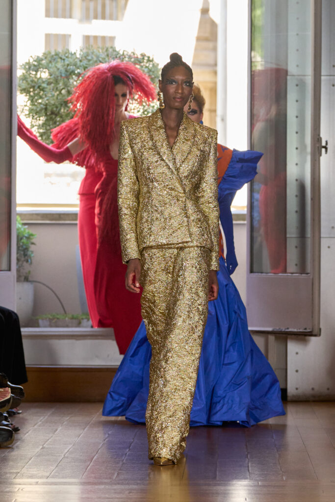 Imane Ayissi, Ozouandam Ollat : la couture comme adieu à sa mère 50 Imane Ayissi HC F26 026