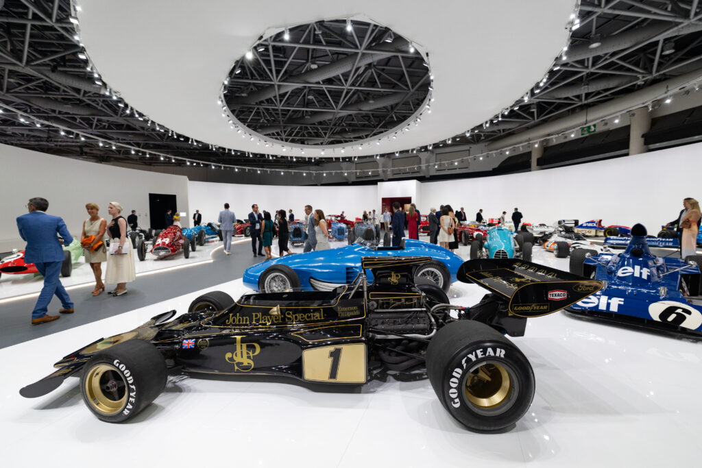 Monaco et l'automobile : cent trente ans d'une histoire d'amour au Grimaldi Forum 27 Inauguration CManu Vitali Direction de la Communication 6