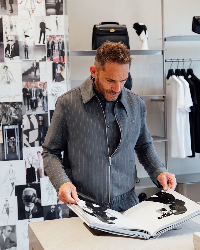 Karl Lagerfeld ouvre son premier café, loin des podiums 30 KARL LAGERFELD CAFE 4@ELINAGIATRAS