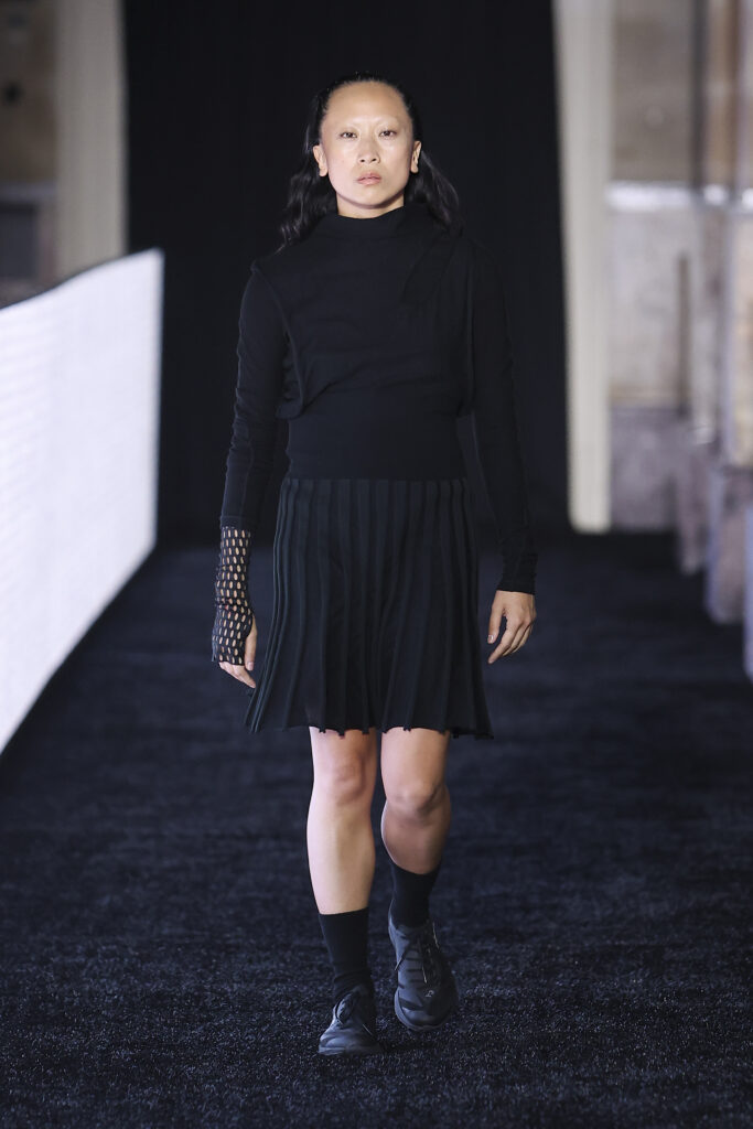 Y-3 SS27 : le beau jeu selon Yohji Yamamoto 82 LOOK 11 4