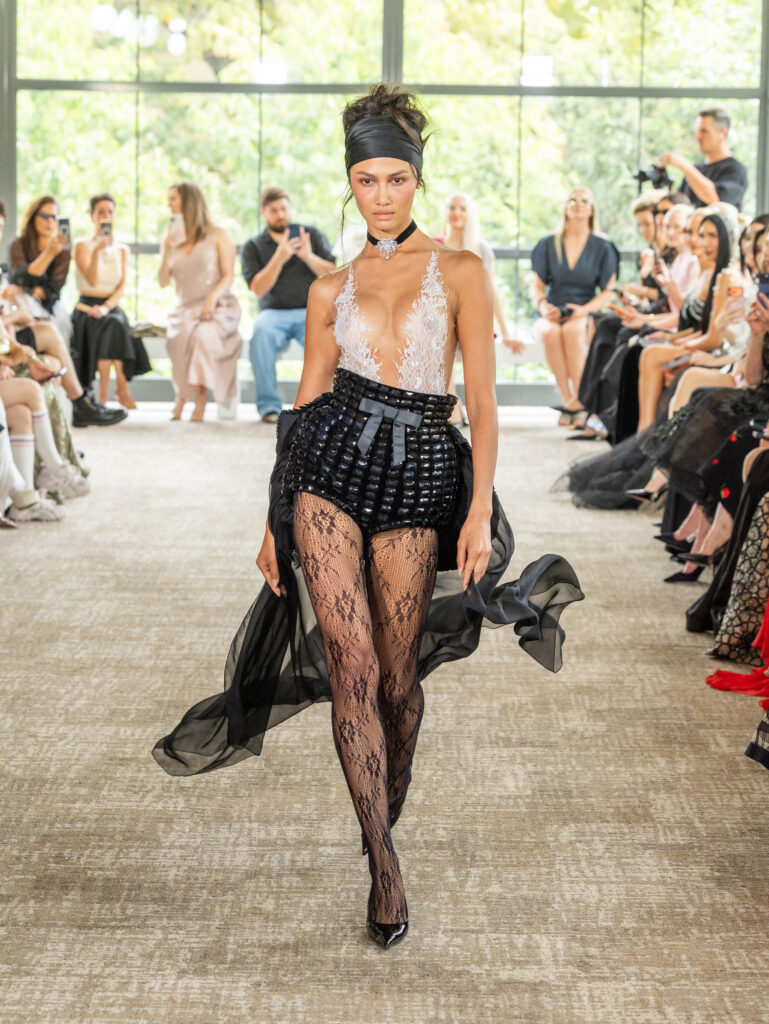 Yanina Couture : la revanche discrète de la lingerie 26 LOOK 2