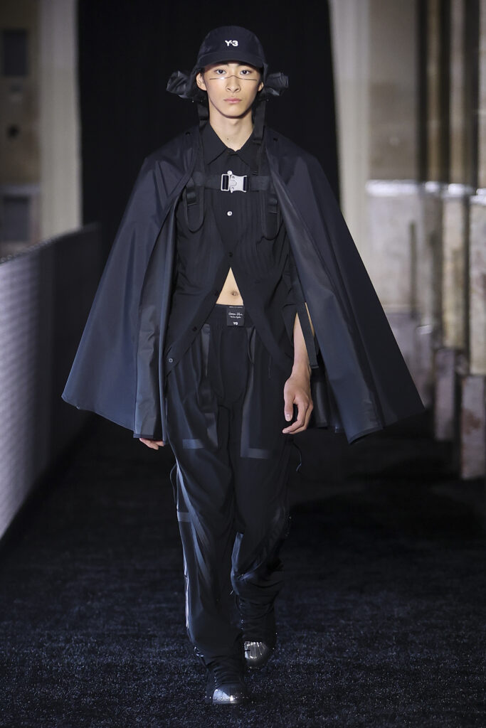 Y-3 SS27 : le beau jeu selon Yohji Yamamoto 66 LOOK 29 3