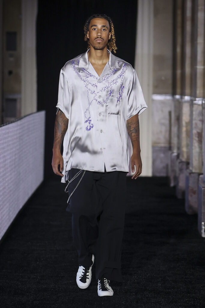 Y-3 SS27 : le beau jeu selon Yohji Yamamoto 56 LOOK 43 1