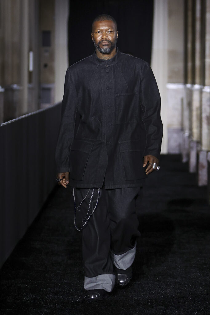 Y-3 SS27 : le beau jeu selon Yohji Yamamoto 63 LOOK 47 1