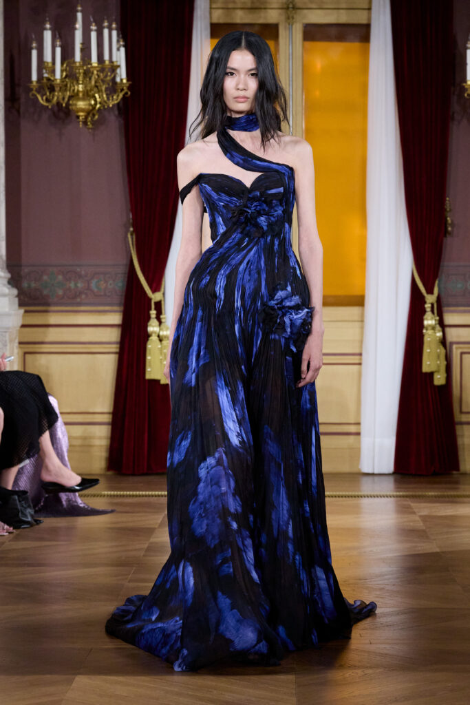 ArdAzAei : le chant du rossignol, transmis en silhouettes 90 LOOK21 23 0876