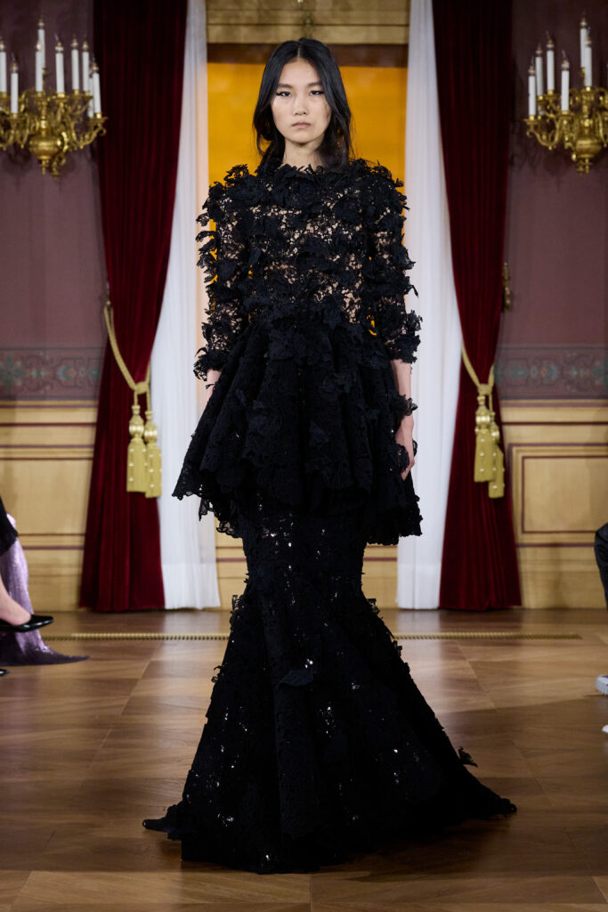 ArdAzAei : le chant du rossignol, transmis en silhouettes 89 LOOK25 23 0968