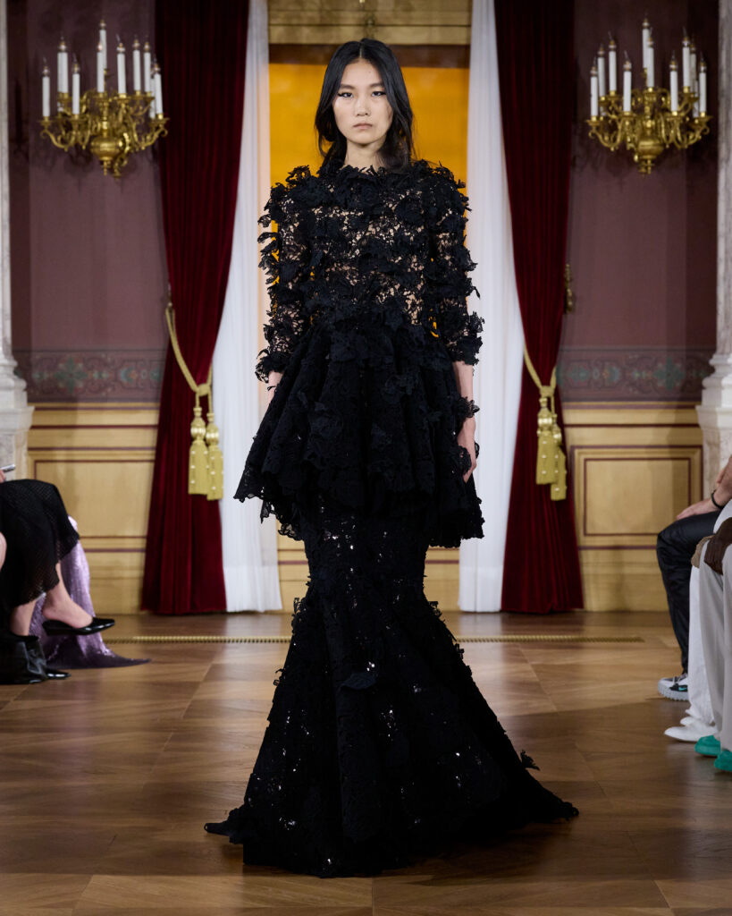 ArdAzAei : le chant du rossignol, transmis en silhouettes 73 LOOK25 45 0968