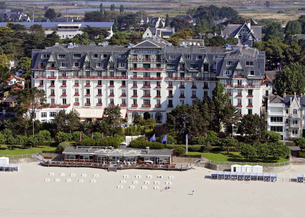 À La Baule, l'Hermitage fête un siècle en misant sur la longévité plutôt que la nostalgie 63 L Hermitage vue panoramique