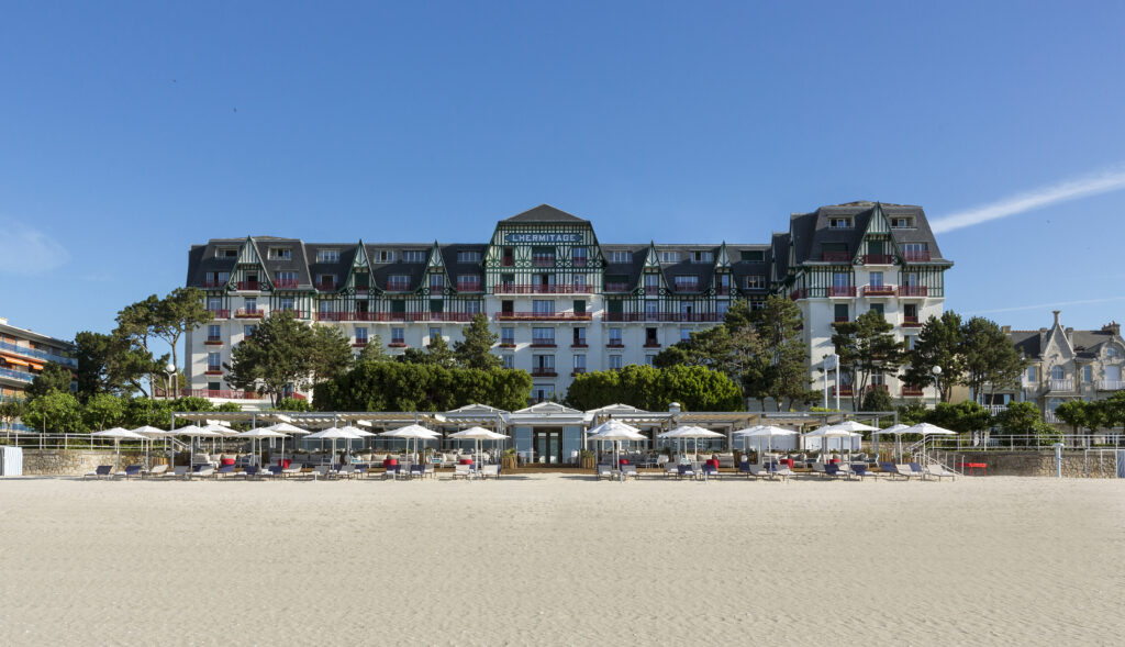 À La Baule, l'Hermitage fête un siècle en misant sur la longévité plutôt que la nostalgie 58 L Hermitage vue panoramique1