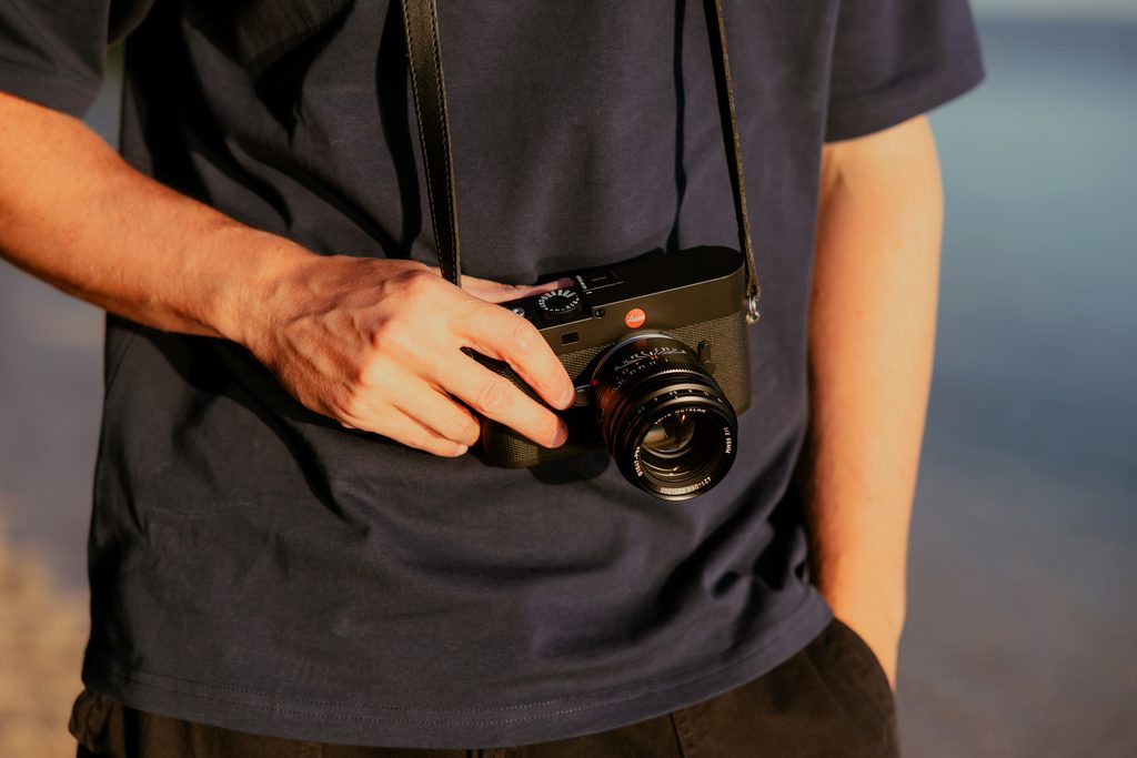 Leica Summicron-M 66mm f/2 : l'objectif espion devient objet de collection 28 Leica Summicron M 66 f2 LoRes Celebrate 004