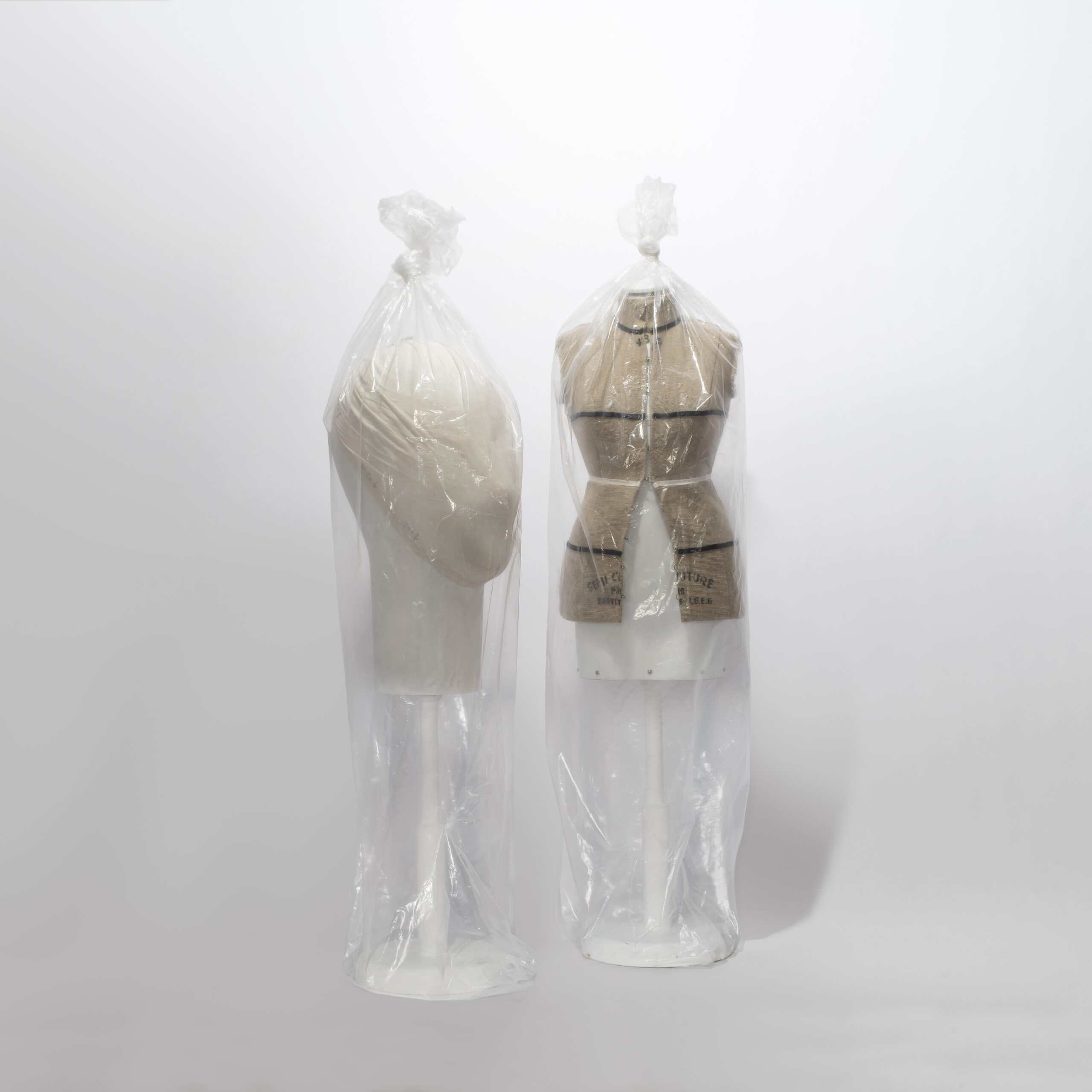 Ce que le marché paie pour l'anonymat de Martin Margiela 26 MINIATURES 2018 2024 ©Marc Chatelard 6 scaled