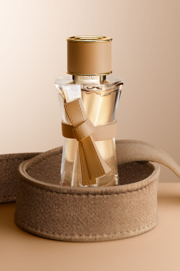 Max Mara habille la peau : la maison signe son premier parfum 30 MM LE PARFUM EDP 2026 Digital E retail EDP Reveal sRGB 2x3 300DPI