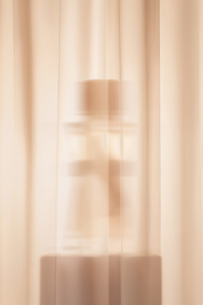Max Mara habille la peau : la maison signe son premier parfum 195 MM LE PARFUM EDP 2026 Digital E retail TEASER sRGB 2x3 72DPI