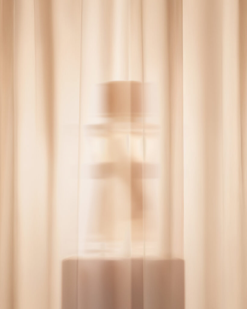Max Mara habille la peau : la maison signe son premier parfum 198 MM LE PARFUM EDP 2026 Digital E retail TEASER sRGB 4x5 72DPI