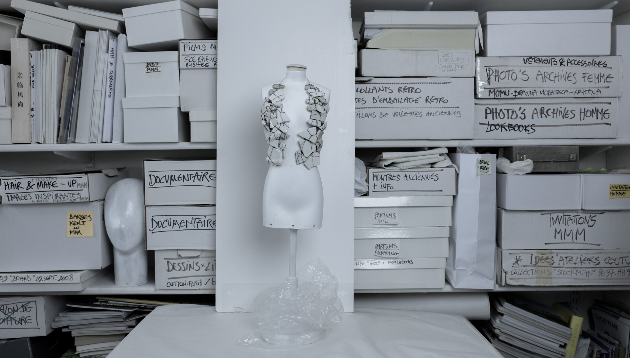 Ce que le marché paie pour l'anonymat de Martin Margiela 96 MM photos 27 ©angelina johansson scaled