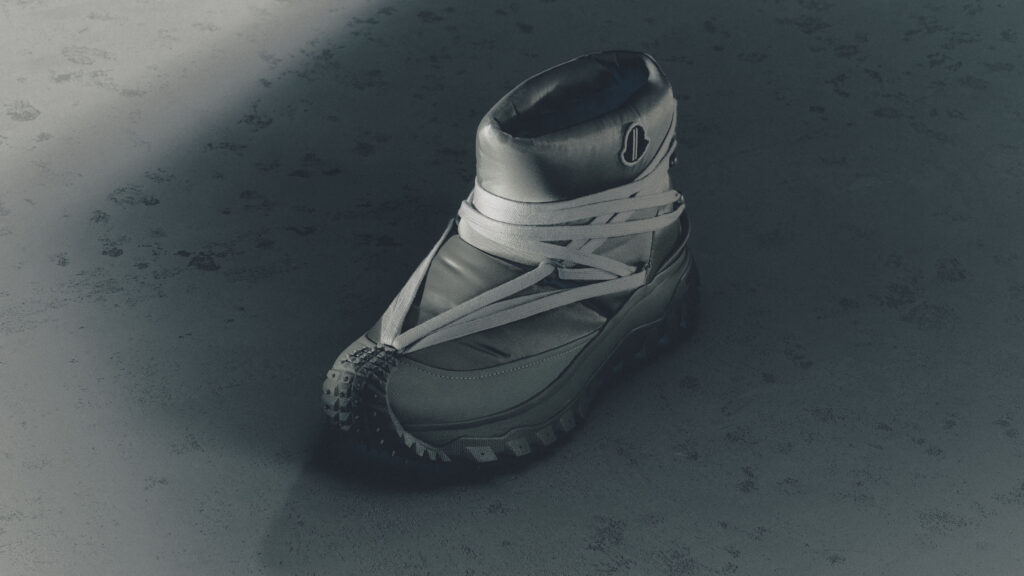 Moncler fait dialoguer la montagne et la ville dans sa collection Footwear Automne-Hiver 2026 42 MONCLER RICK OWENS 00000007