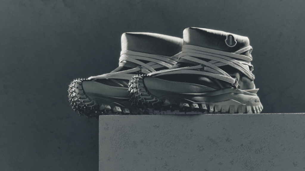 Moncler fait dialoguer la montagne et la ville dans sa collection Footwear Automne-Hiver 2026 45 MONCLER RICK OWENS 00000010