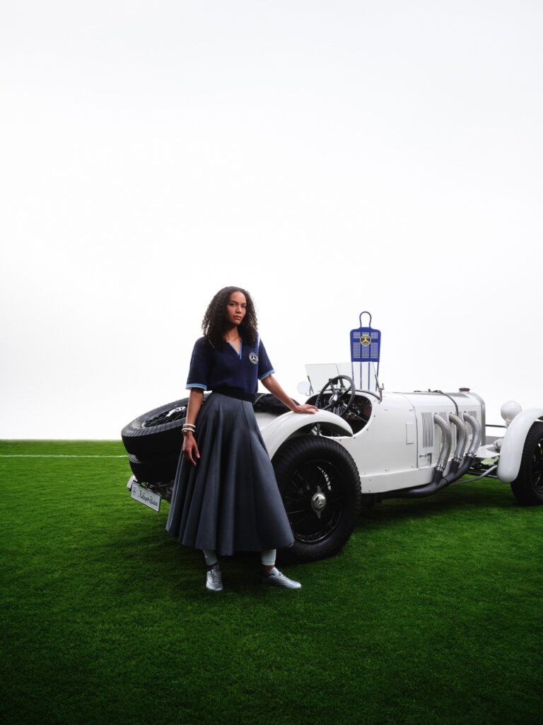 Sept voitures, sept étoiles : Mercedes-Benz et KidSuper rejouent l'histoire du football en mode 25 Mercedes Benz x KidSuper Fashion Collection Campaign 018