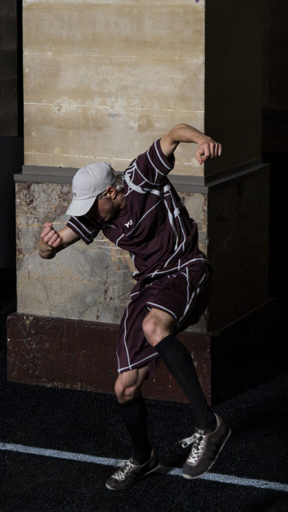 Y-3 SS27 : le beau jeu selon Yohji Yamamoto 28 OPM Y 3 09