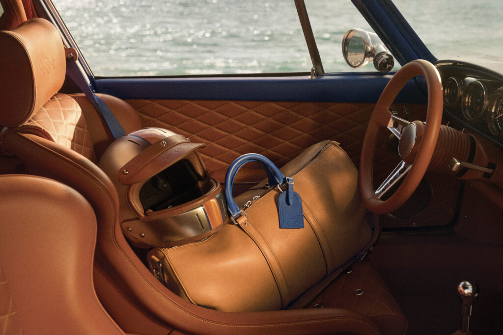 Louis Vuitton X Singer : quand l'automobile devient un terrain de savoir-faire 44 Porsche 911 Reimagined by Singer Classic 19