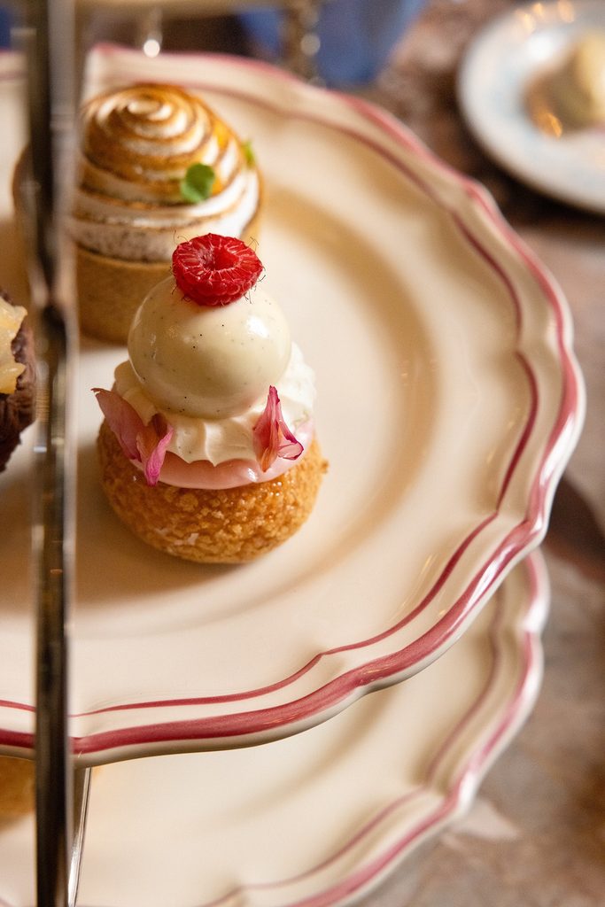 At the Crillon, Manolo Blahnik gives Marie-Antoinette’s afternoon tea a makeover 27 RWCRI Restaurant JardinDHiver Teatime Marie Antoinette ManoloBlahnikPartnership food