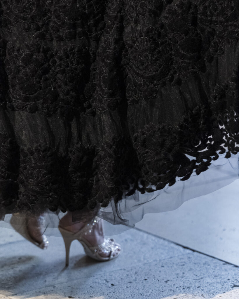 Rahul Mishra, DEVI : quand la broderie sculpte le corps comme la pierre 41 Rahul Mishra fashion show in Paris, Fall Winter 2026 Couture Fashion Week Photo by Valerio Mezzanotti