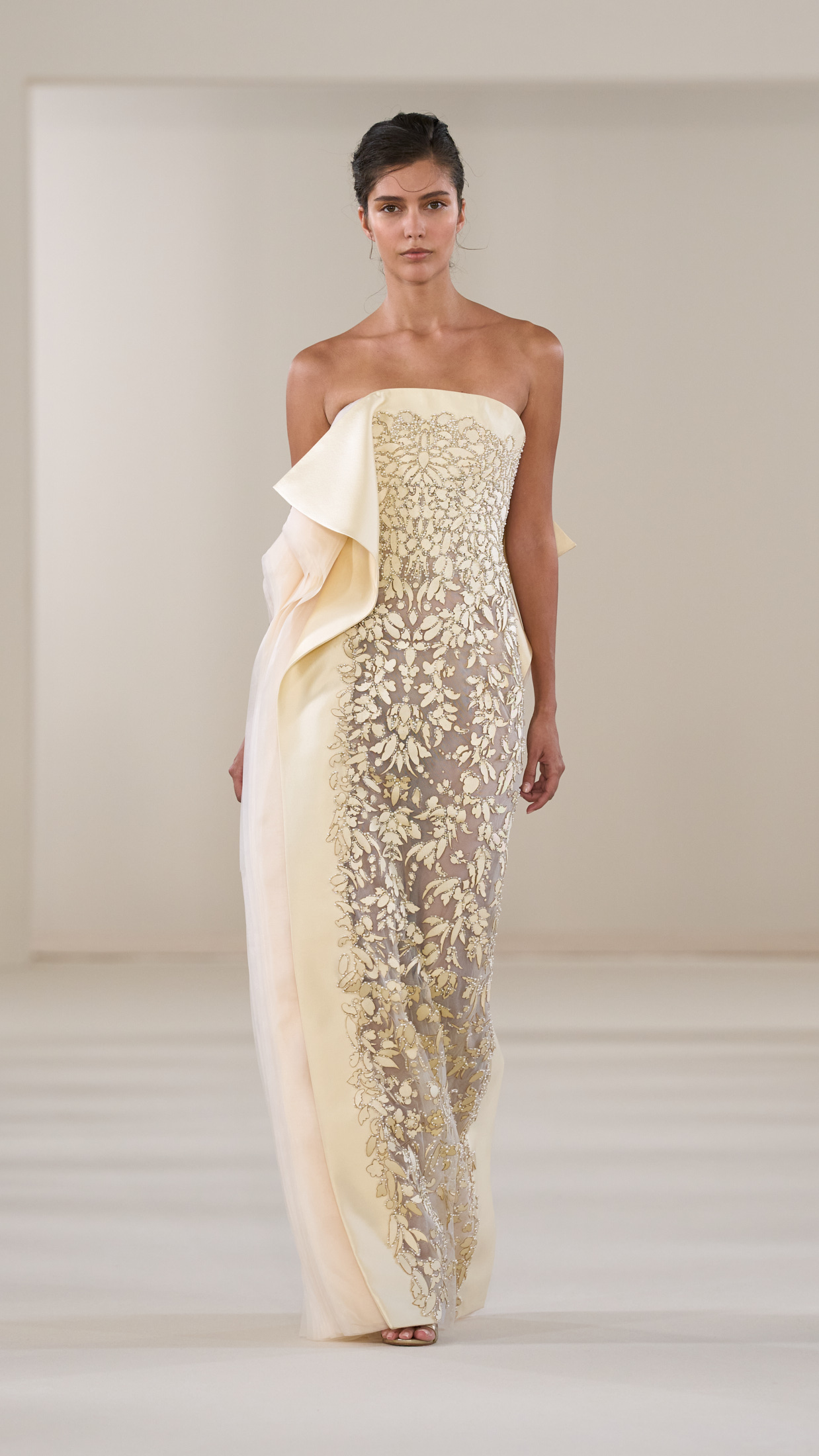 Rami Al Ali, Threads of Light : quand la haute couture devient mémoire 29 Rami Al Ali HC F26 005