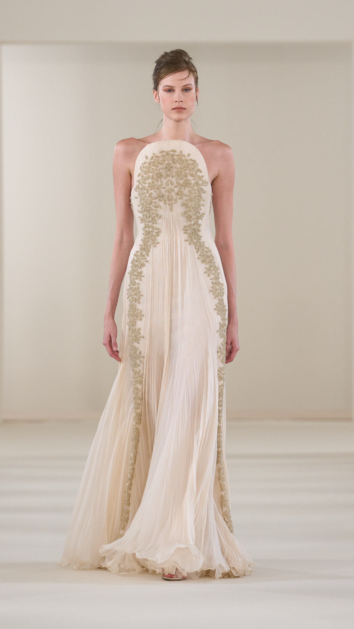 Rami Al Ali, Threads of Light : quand la haute couture devient mémoire 31 Rami Al Ali HC F26 007