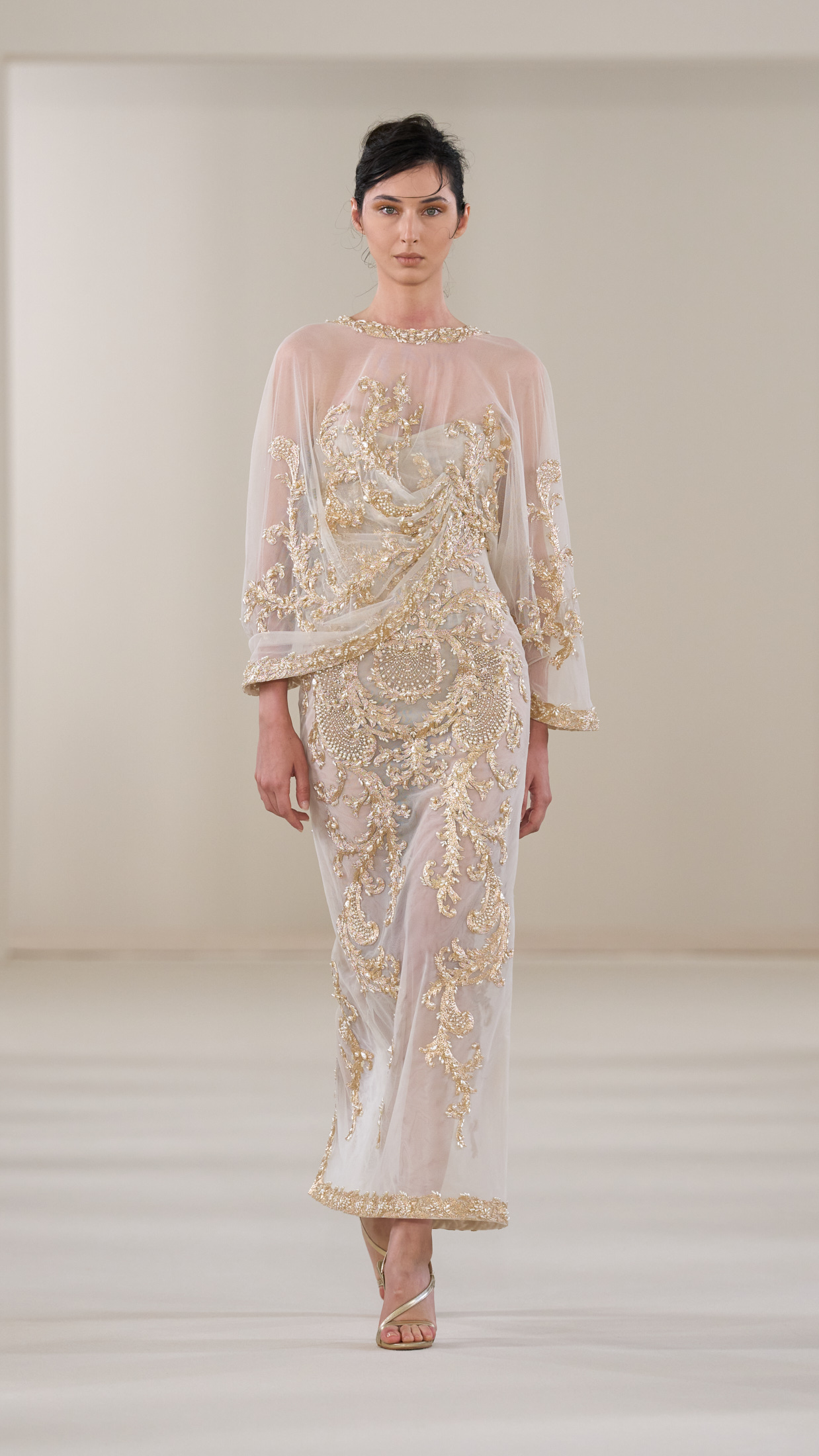 Rami Al Ali, Threads of Light : quand la haute couture devient mémoire 52 Rami Al Ali HC F26 015