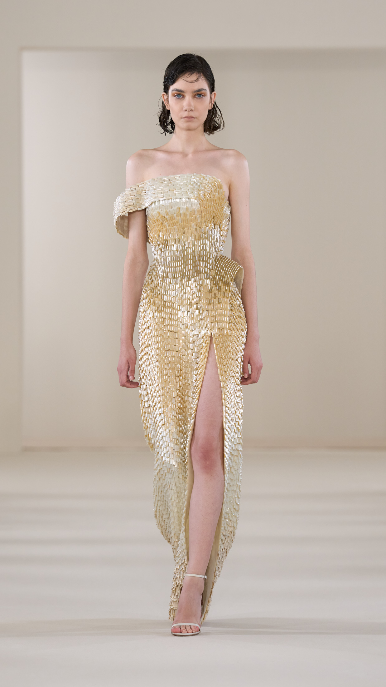 Rami Al Ali, Threads of Light : quand la haute couture devient mémoire 36 Rami Al Ali HC F26 023