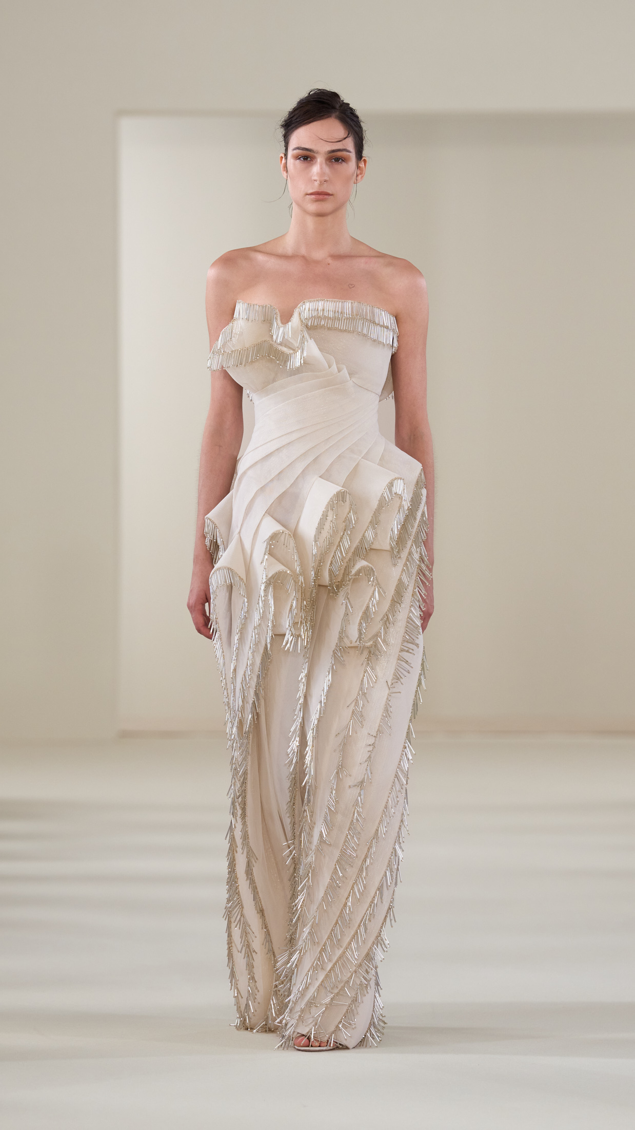 Rami Al Ali, Threads of Light : quand la haute couture devient mémoire 40 Rami Al Ali HC F26 027