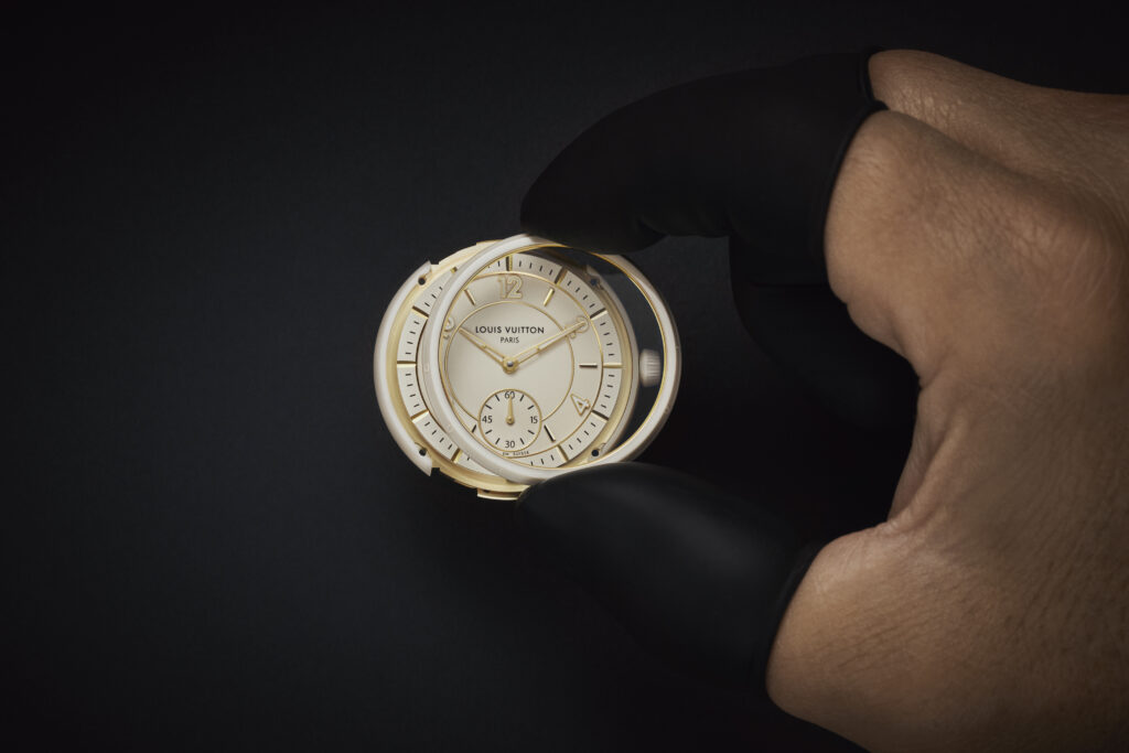 Louis Vuitton X Singer : quand l'automobile devient un terrain de savoir-faire 163 SF Tambour Ceramic Porsche 911 Reimagined by Singer Classic Turbo 02