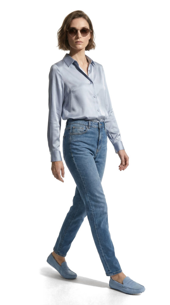 À Florence, la canicule a battu tous les records. Le tailleur, lui, a tenu bon 53 SS26 LB WOMAN LOOK 2.1 Meredith Kamper STUDIO BASIC FRONT 010 NO BG