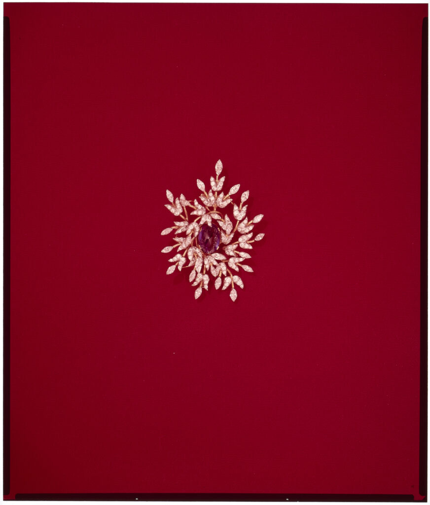 Tiffany & Co. : l'oiseau de Schlumberger reprend son vol 63 Sub1 Box4 Folder7 JCS image03