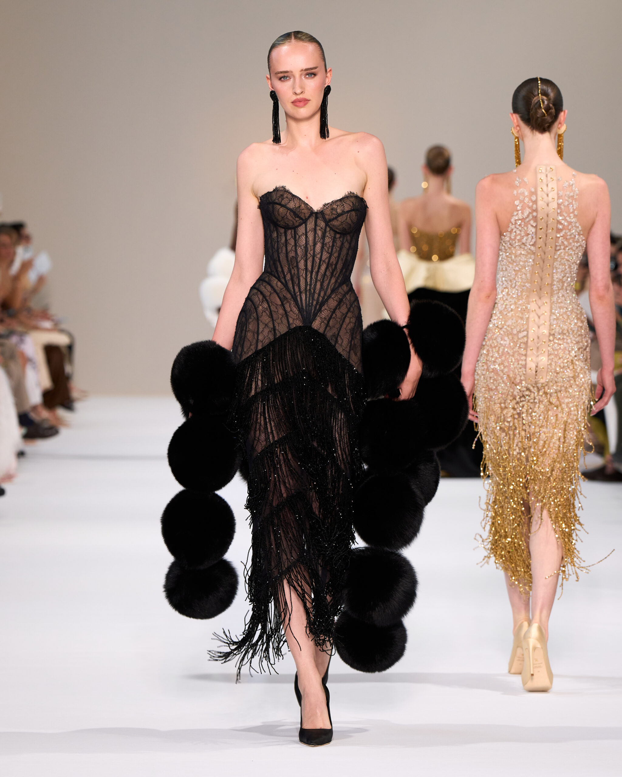 Tamara Ralph, L'Aube Couture: Back in Paris for an Ethereal Sense of Femininity 37 Tamara Ralph HC F26 012 scaled
