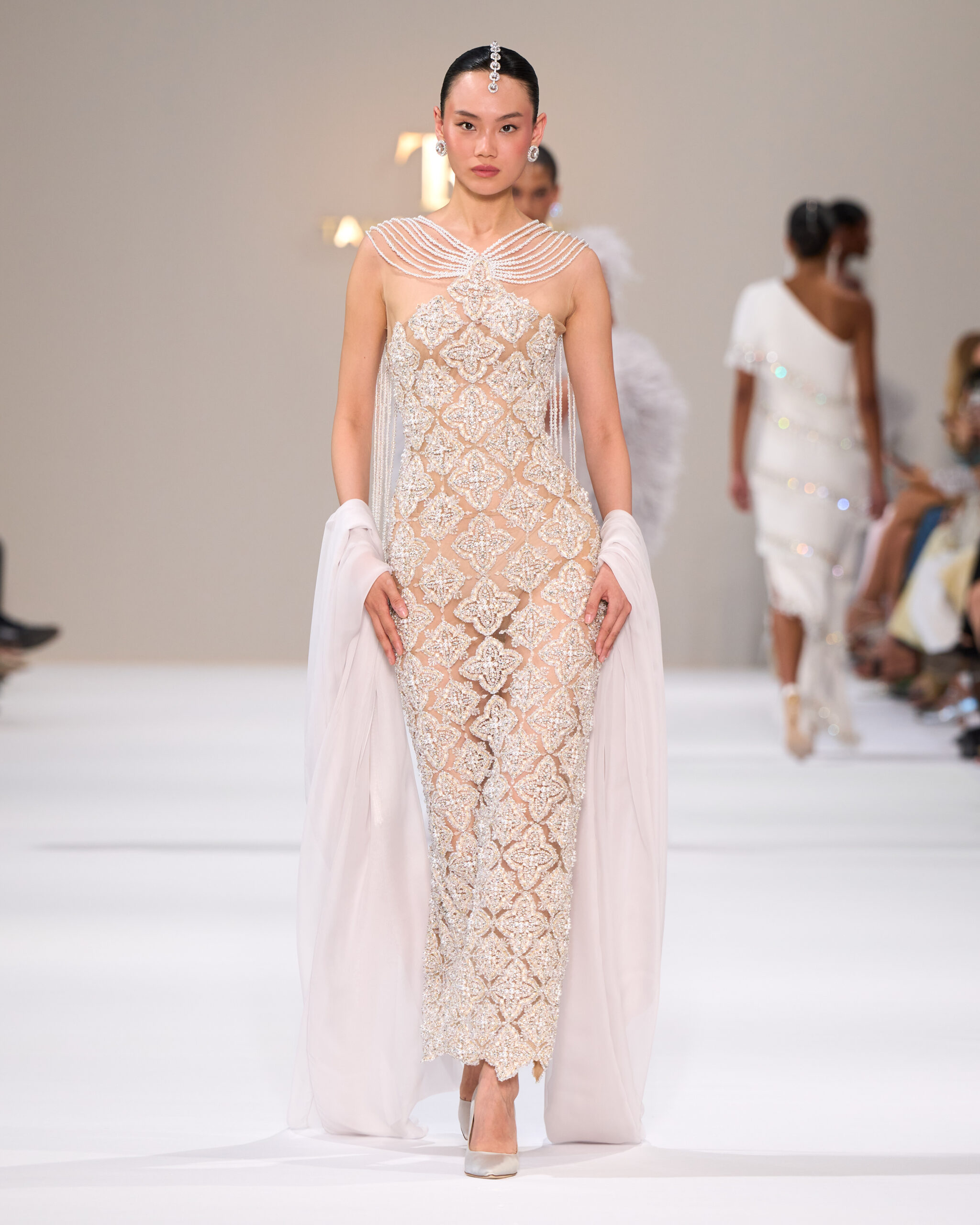 Tamara Ralph, L'Aube Couture: Back in Paris for an Ethereal Sense of Femininity 42 Tamara Ralph HC F26 017 scaled