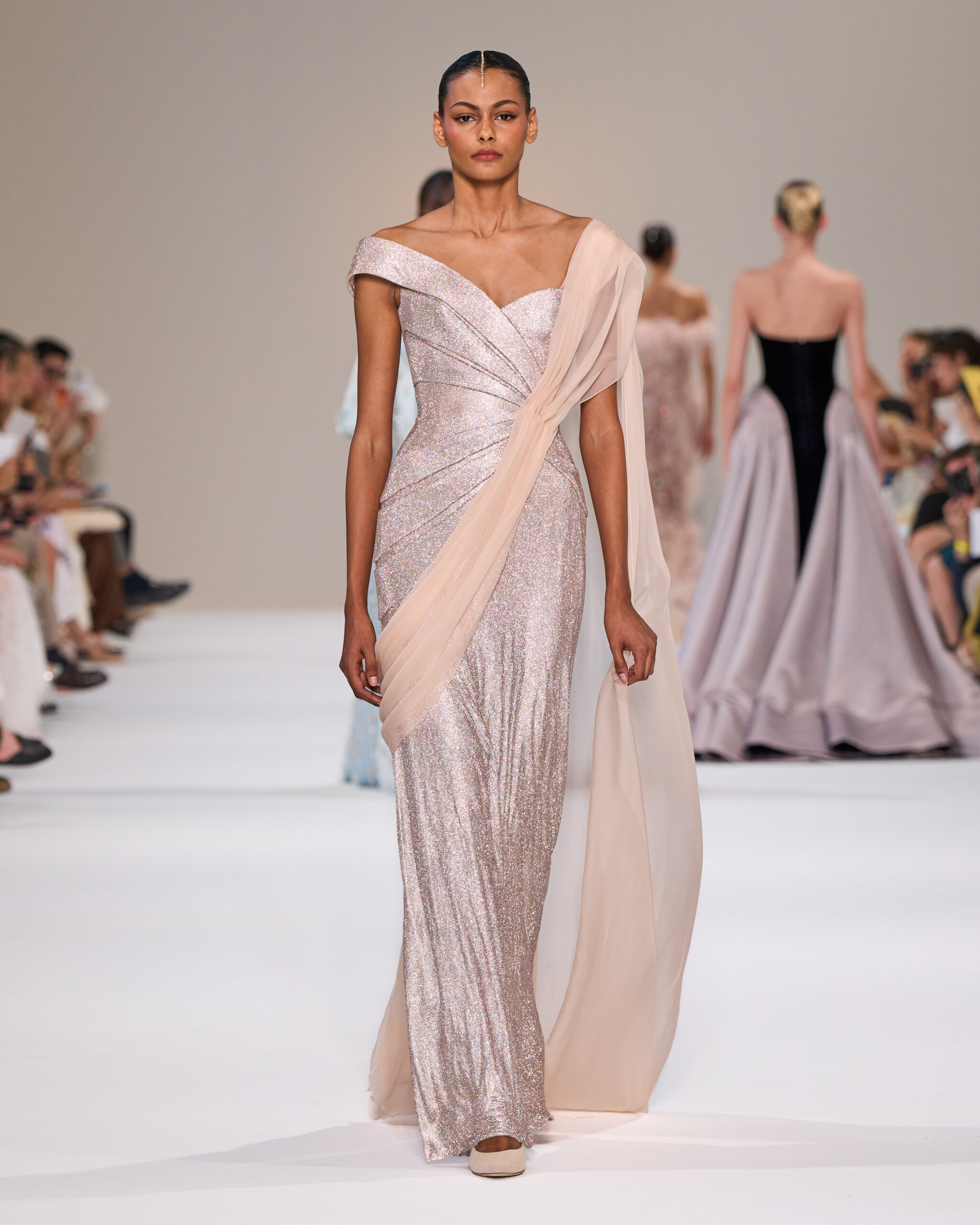 Tamara Ralph, L'Aube Couture: Back in Paris for an Ethereal Sense of Femininity 54 Tamara Ralph HC F26 029 scaled