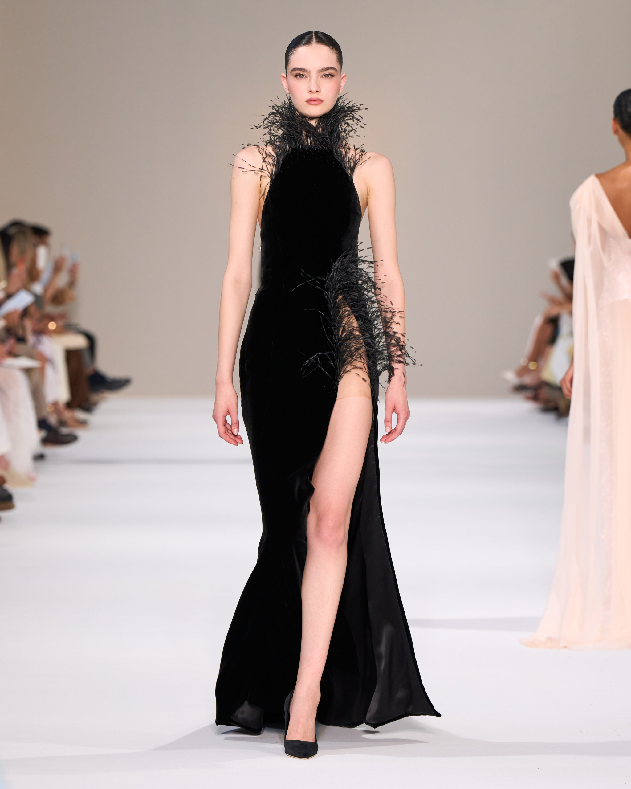 Tamara Ralph, L'Aube Couture: Back in Paris for an Ethereal Sense of Femininity 56 Tamara Ralph HC F26 031 scaled