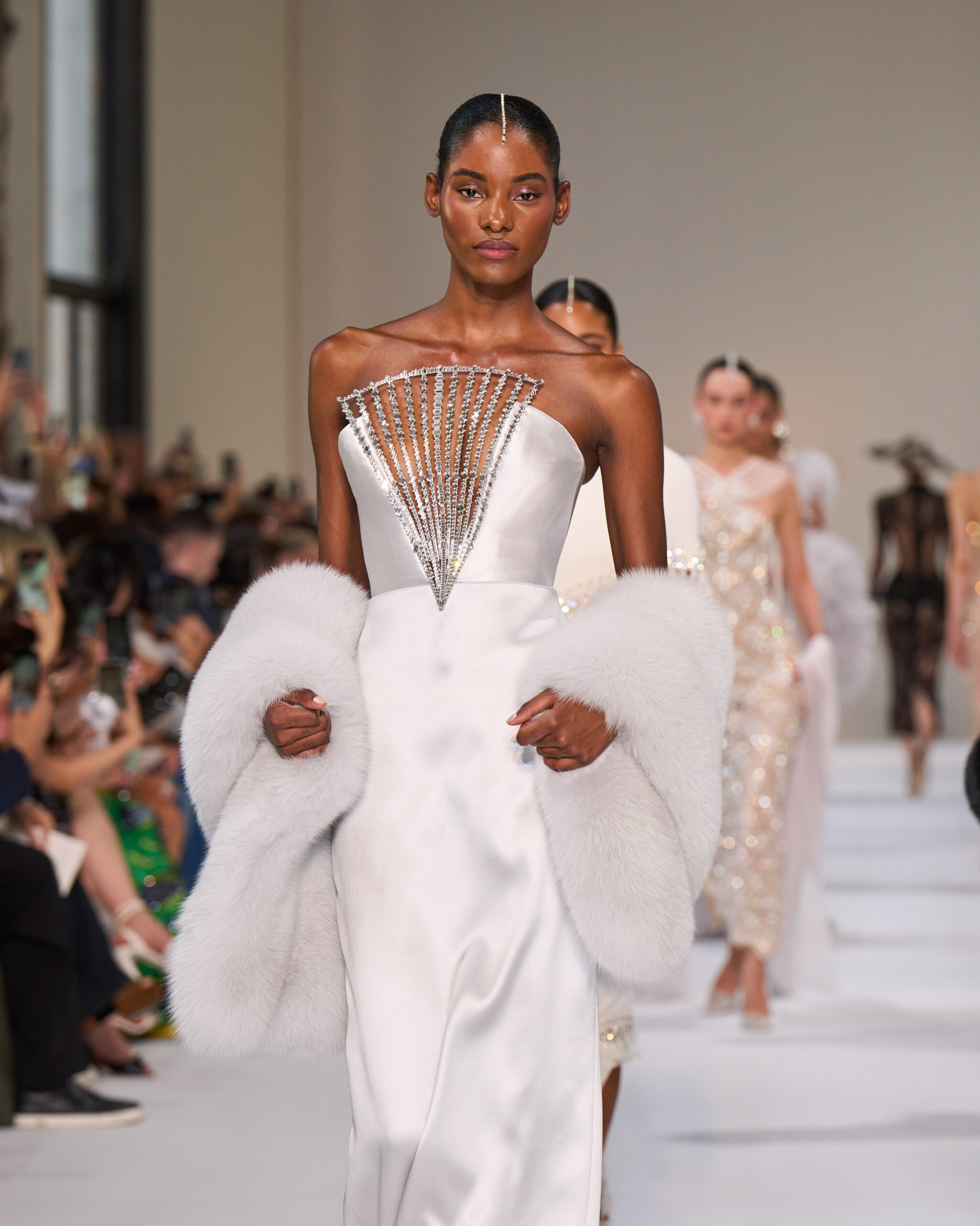 Tamara Ralph, L'Aube Couture: Back in Paris for an Ethereal Sense of Femininity 70 Tamara Ralph HC F26 047 scaled