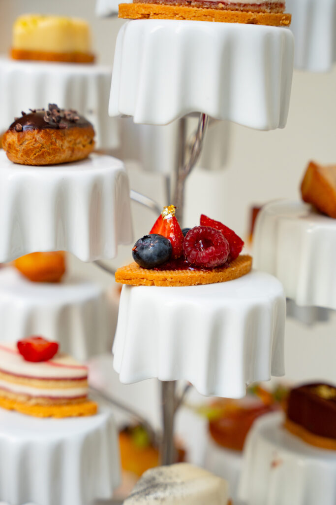 Fauchon L'Hôtel Paris : cent quarante ans d'audace gourmande, un rituel retrouvé 188 Tea time 26