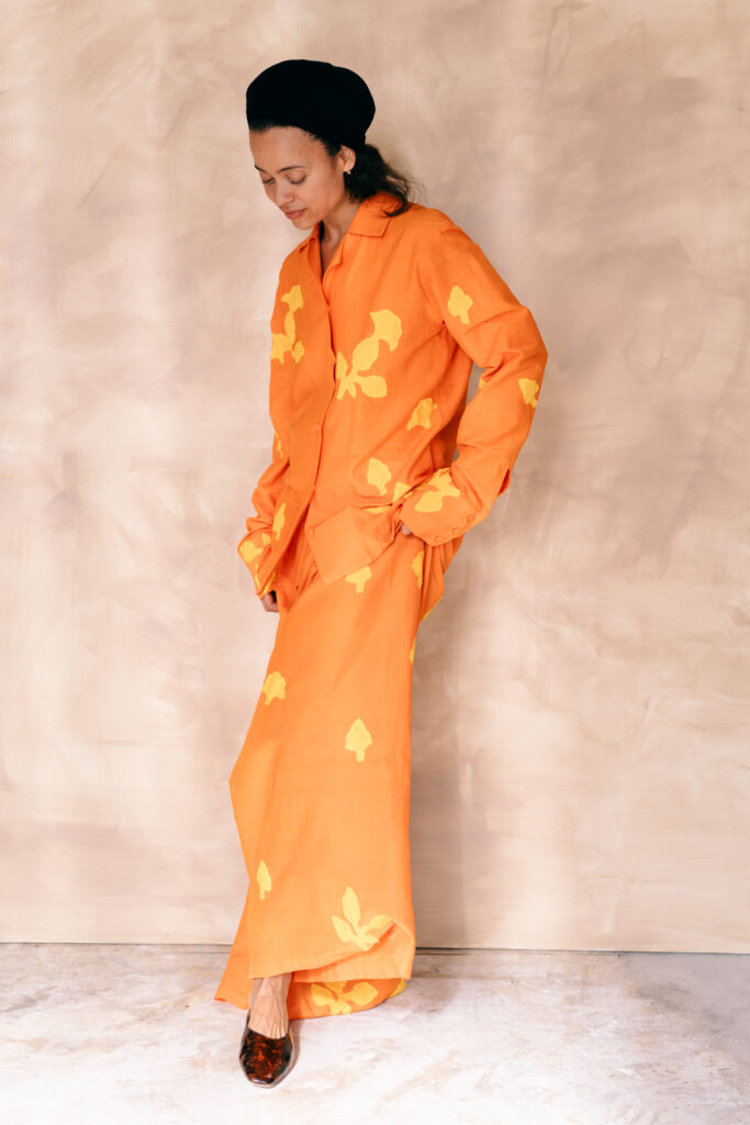 Tigra Tigra tisse une nuit de mousson tropicale pour sa collection 19 92 Tigra Tigra x Cassi Namoda 4