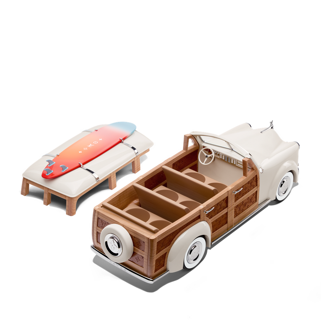 Alex Israel et Louis Vuitton sculptent la Californie dans un Woody Wagon miniature à 9 000 euros 32 WOODY WAGON 2