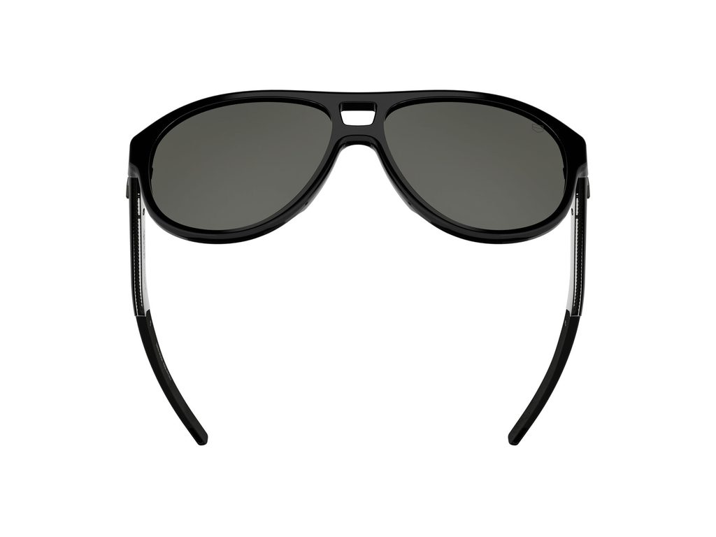 Quand la lunette emprunte ses réglages à l'horlogerie 35 Web 2000px EWTHSGA001 01